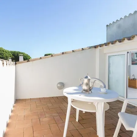 Atic Mar - * Calella De Palafrugell