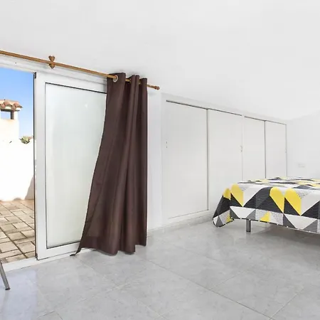 Atic Mar - דירה *