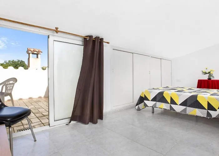 Atic Mar - Apartment *